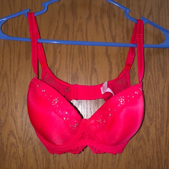 Victoria’s Secret Bra-Dream Angels lined Demi - Picture 2 of 7